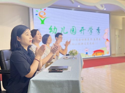 初心如磐育幼苗 立德樹人擔(dān)使命——濟(jì)南市歷下區(qū)幼兒園黨代表志愿服務(wù)隊(duì)教育咨詢顯擔(dān)當(dāng)